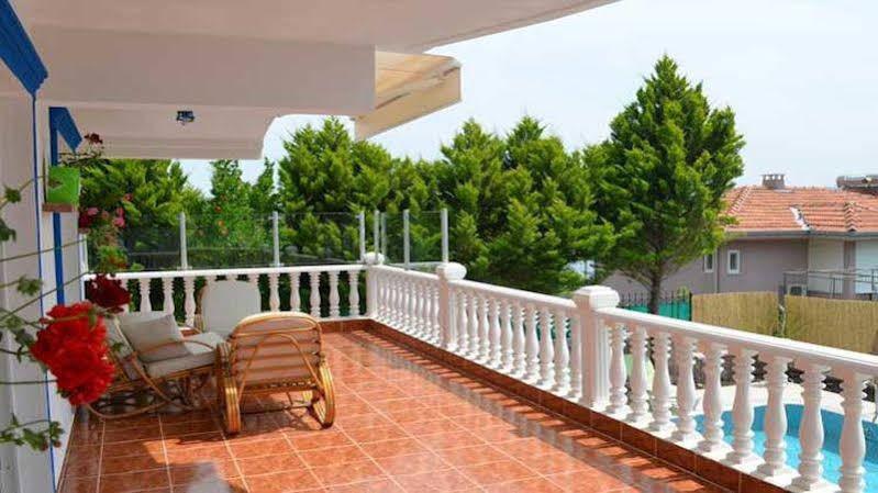 Guzelyali Hotel Ayvalı Εξωτερικό φωτογραφία